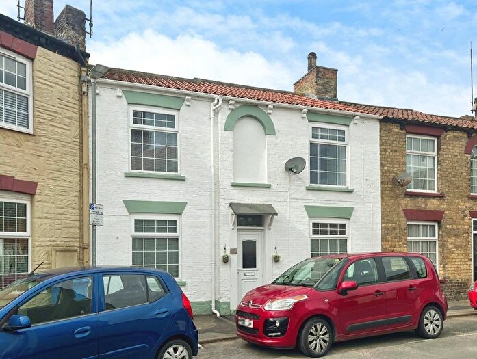 3 Bedroom Terraced House For Sale In Nelson Street, Bridlington, YO15