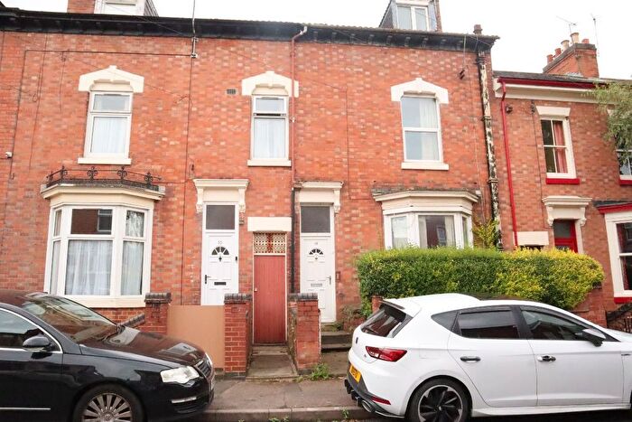 4 Bedroom Terraced House To Rent In Belgrave Avenue, Belgrave, Leicester, LE4