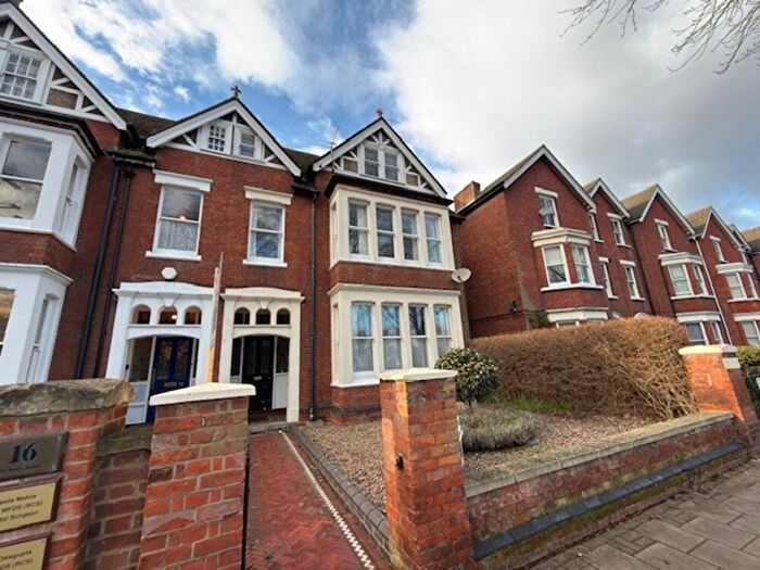 2 Bedroom Flat To Rent In De Parys Avenue, Bedford, MK40