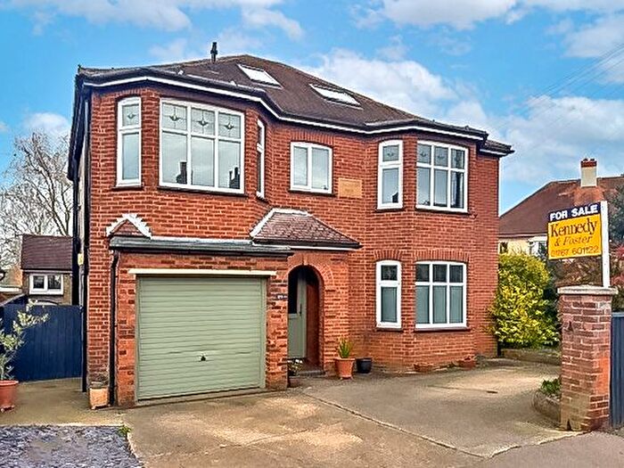 6 Bedroom Detached House For Sale In The Baulk, Biggleswade, SG18