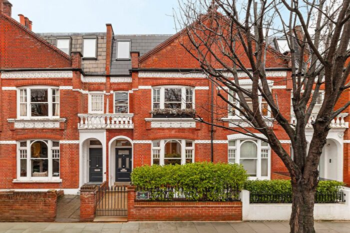 6 Bedroom Town House For Sale In Perrymead Street, London, SW6