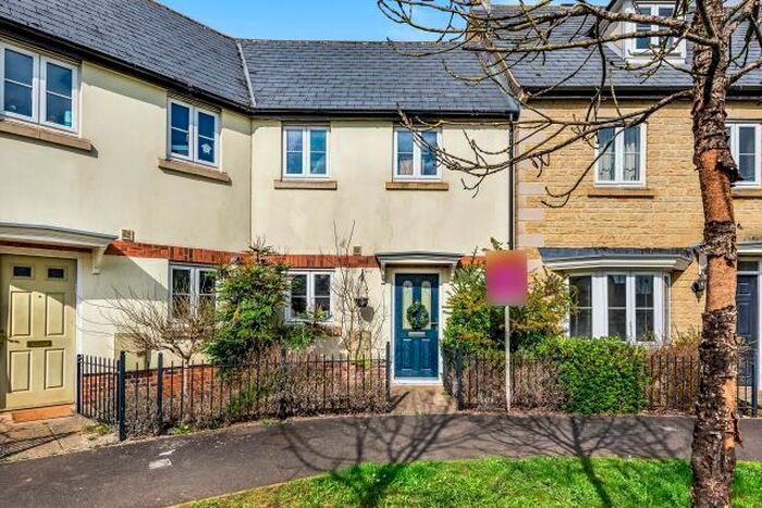 2 Bedroom Terraced House To Rent In The Lawns, Shilton Park, OX18