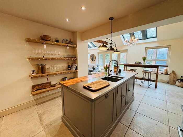 5 Bedroom House For Sale In North Side, Shadforth, Durham, DH6
