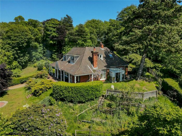 4 Bedroom Detached House For Sale In Mill Hill, Bramerton, Norwich, Norfolk, NR14