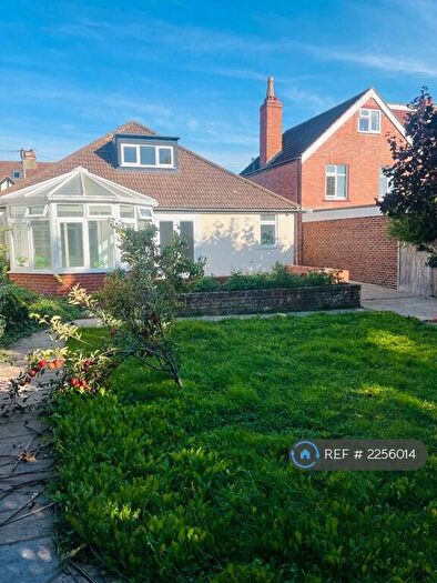 4 Bedroom Bungalow To Rent In Margery Road, Hove, BN3