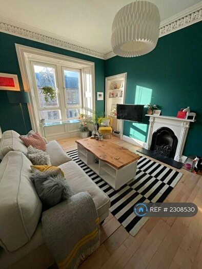 1 Bedroom Flat To Rent In Bryson Road, Edinburgh, EH11