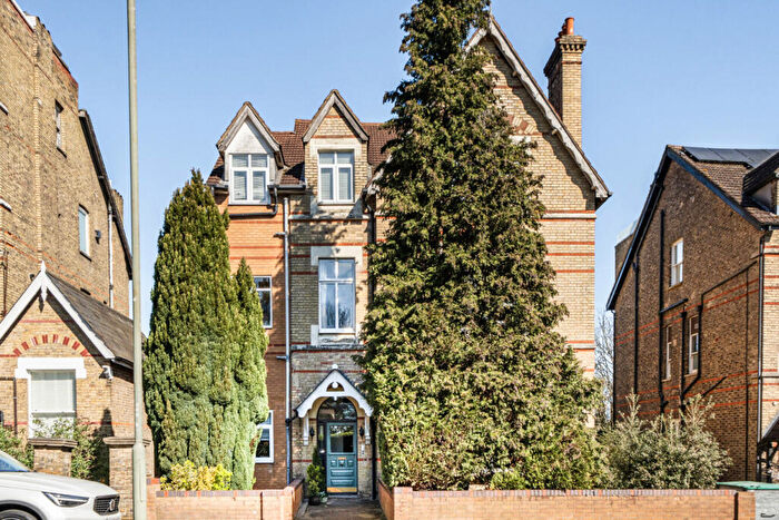 2 Bedroom Flat For Sale In Crystal Palace Park Road, Sydenham, London, SE26