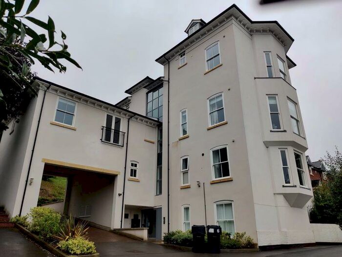 2 Bedroom Flat To Rent In Mount Lane, Clent, DY9