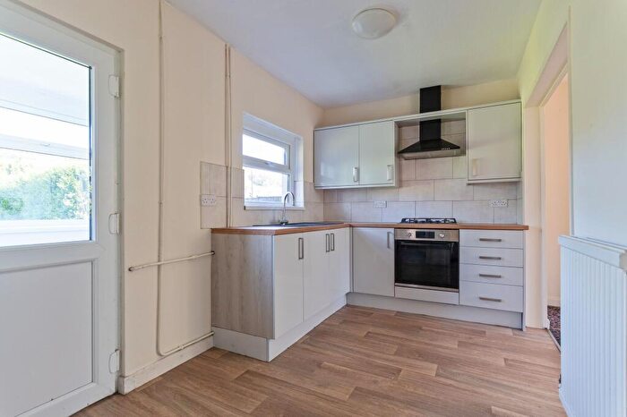 3 Bedroom Terraced House For Sale In Springfield Road, Risca, NP11