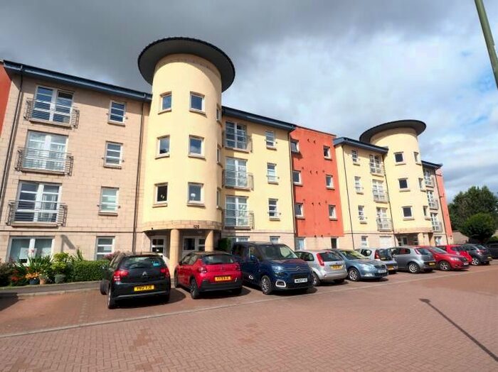 2 Bedroom Flat To Rent In Gylemuir Road, Corstorphine, Edinburgh, EH12