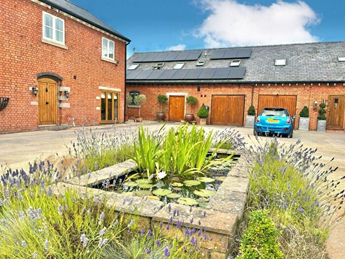 4 Bedroom Barn Conversion For Sale In Wrexham Road, Ridley, CW6