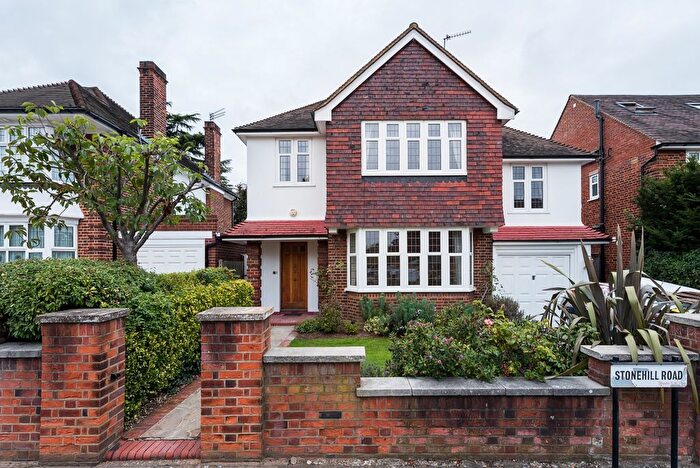 5 Bedroom Flat To Rent In Stonehill Road, East Sheen, SW14