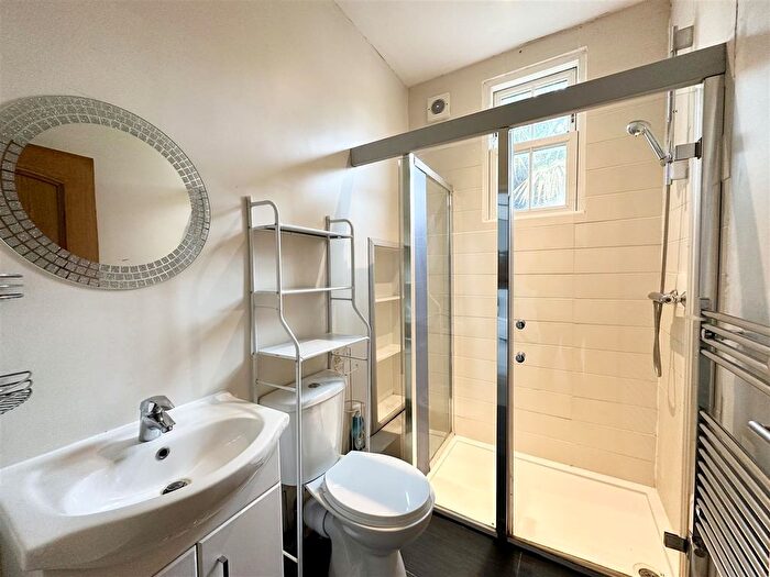 2 Bedroom Barn Conversion To Rent In Old Mill Lane, Uxbridge, UB8