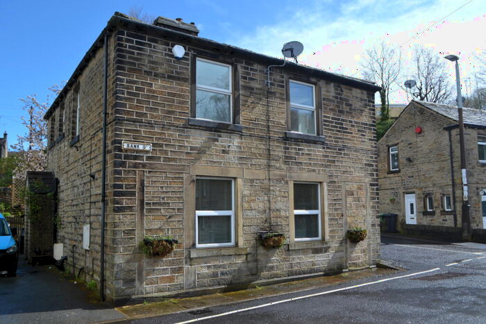 4 Bedroom Detached House To Rent In Bank Street, Jackson Bridge, Holmfirth, HD9