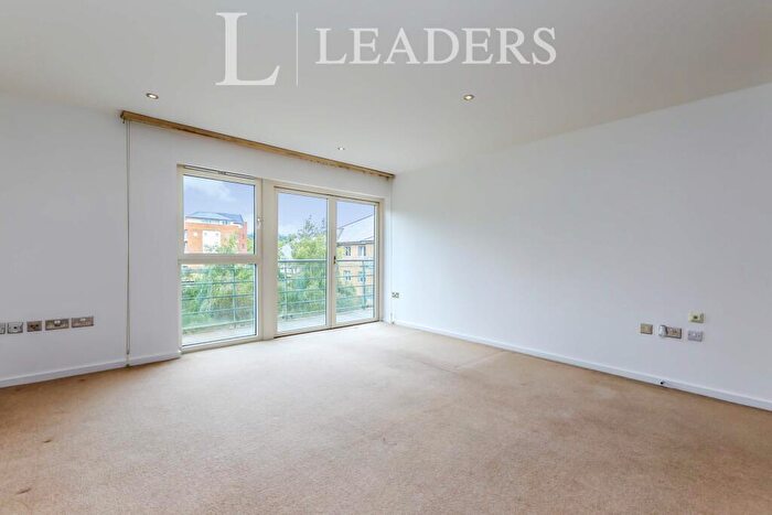 2 Bedroom Apartment To Rent In Woolsack Way, Godalming, GU7