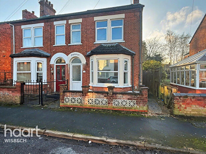 3 Bedroom Semi Detached House For Sale In Colvile Road, Wisbech, PE13