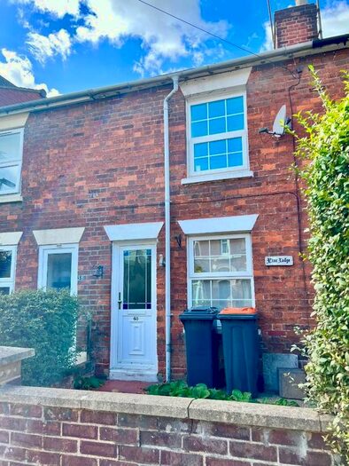 1 Bedroom Terraced House To Rent In Foster Hill Road, Bedford, MK40