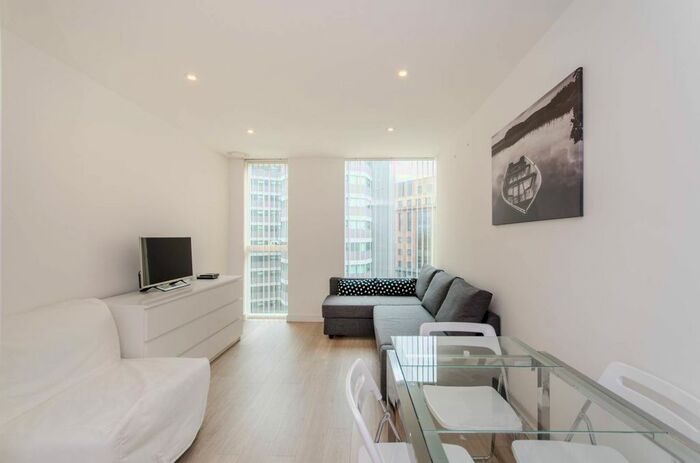 1 Bedroom Flat To Rent In Saffron Central Square, Central Croydon, Croydon, CR0