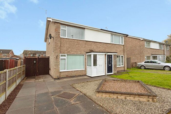 3 Bedroom Semi Detached House For Sale In Swithland Close, Loughborough, Leicestershire, LE11