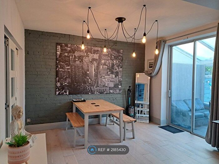 3 Bedroom Semi-Detached House To Rent In Moston Lane East, Manchester, M40