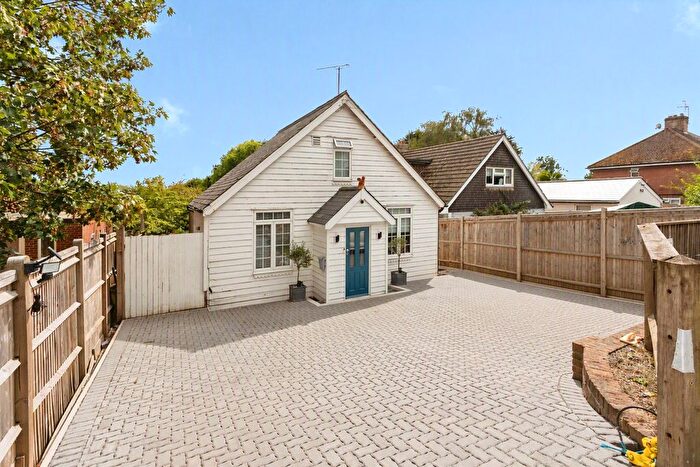 3 Bedroom Cottage For Sale In Hartley Road, Cranbrook, TN17