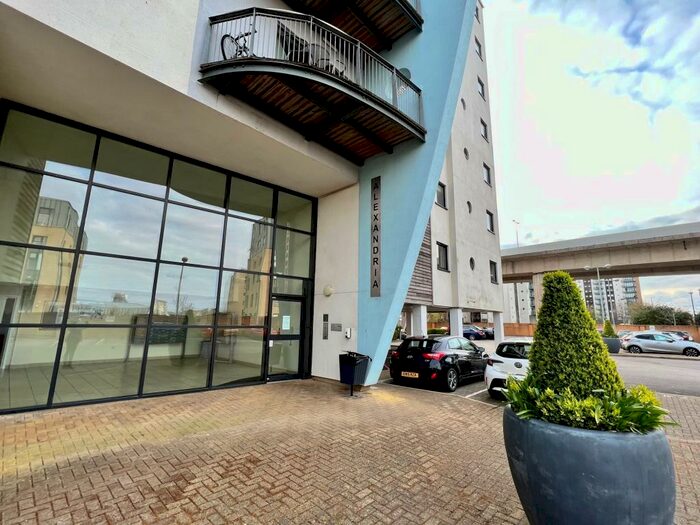 1 Bedroom Apartment To Rent In Alexandria, Victoria Wharf, CF11