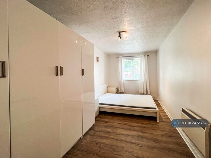 1 Bedroom Flat To Rent In Renoir Court, London, SE16