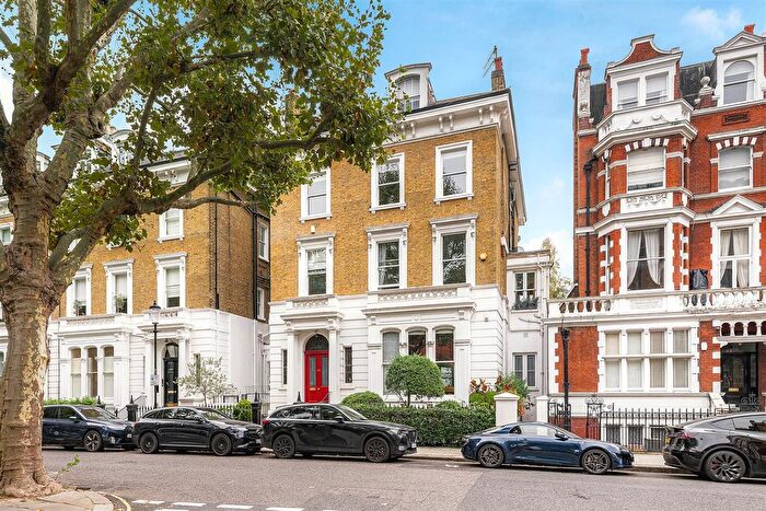 4 Bedroom Flat For Sale In Bolton Gardens, London, SW5