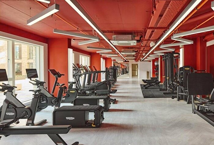 1 Bedroom Flat To Rent In Anderston Quay, Glasgow, G3