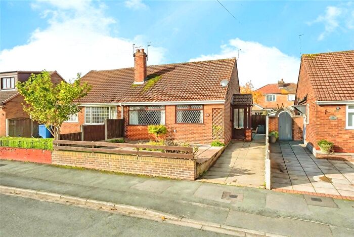 2 Bedroom Bungalow For Sale In Manx Road, Warrington, Cheshire, WA4