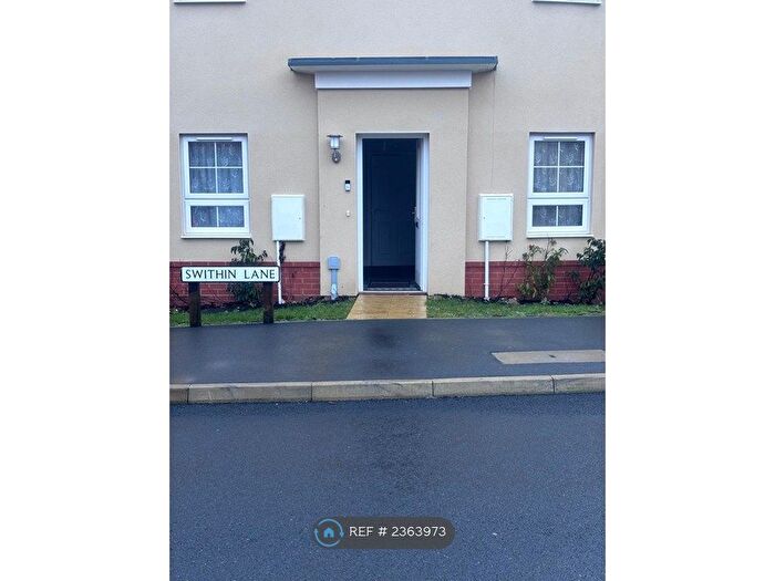 2 Bedroom Flat To Rent In Swithin Lane, Buckingham, MK18