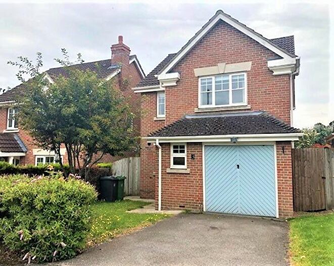 3 Bedroom Detached House To Rent In Consort Drive, Camberley, GU15