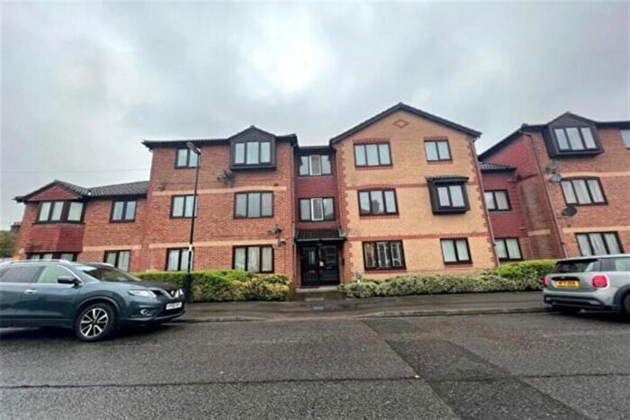 1 Bedroom Flat To Rent In Whitworth Court, Bitterne, SO18