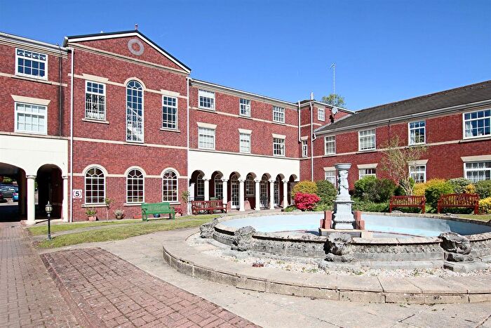 1 Bedroom Flat For Sale In St Andrews Court, Queens Road, Altrincham, WA15