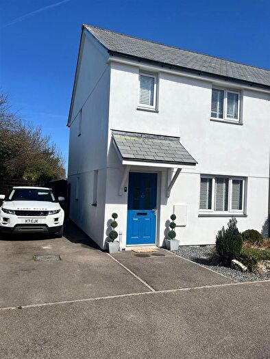 2 Bedroom Semi-detached House For Sale In Walters Close, Leedstown, Hayle, TR27