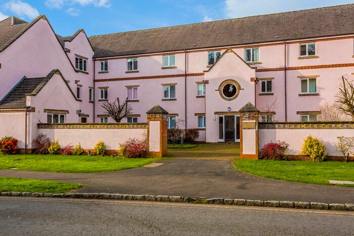 2 Bedroom Flat To Rent In Nelson Street, Buckingham, MK18