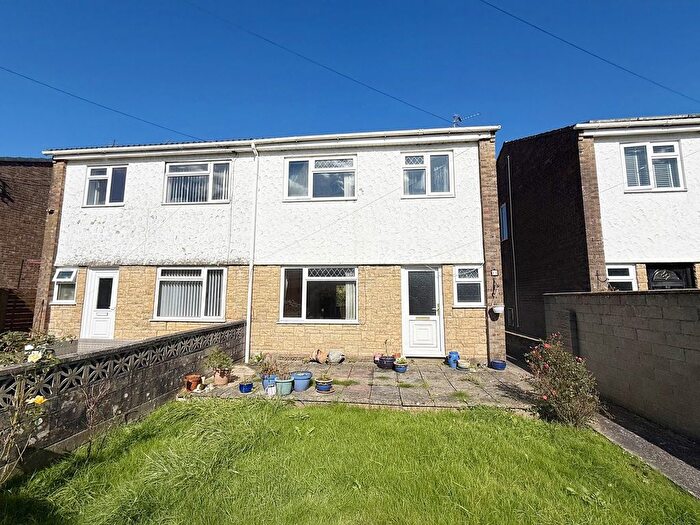 3 Bedroom Semi-detached House For Sale In Maes Yr Afon, Pontyclun, Rhondda Cynon Taff., CF72