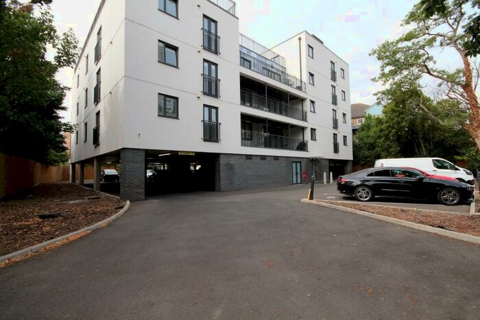 1 Bedroom Apartment To Rent In Argent Street, Grays, Essex, RM17