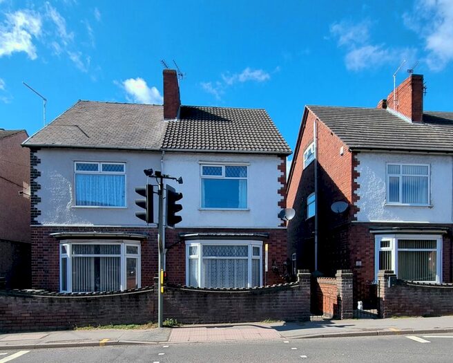 3 Bedroom Property To Rent In Leabrooks Road, Somercotes, Alfreton, DE55