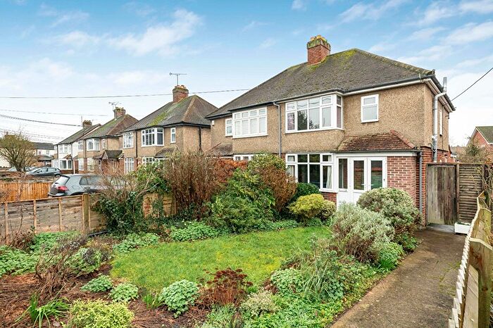 3 Bedroom Semi Detached House For Sale In Southern Road, Thame, Oxfordshire, OX9