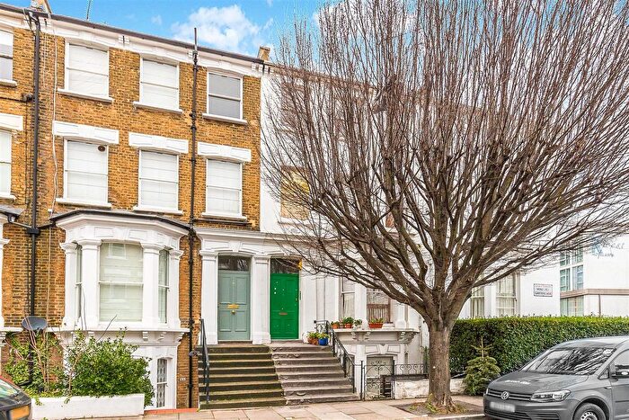 1 Bedroom Flat For Sale In Minford Gardens, London, W14