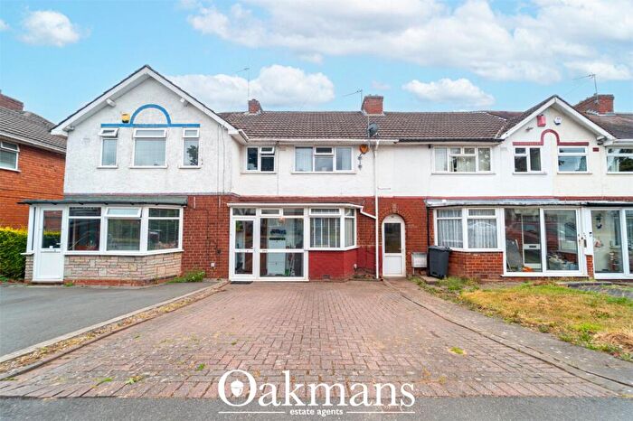 3 Bedroom Terraced House For Sale In Alvechurch Road, Birmingham, West Midlands, B31