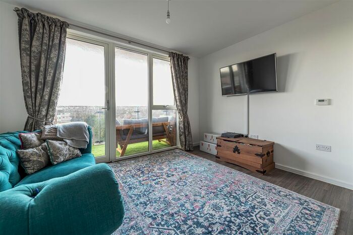 1 Bedroom Flat For Sale In Marlowe Road, Walthamstow, E17