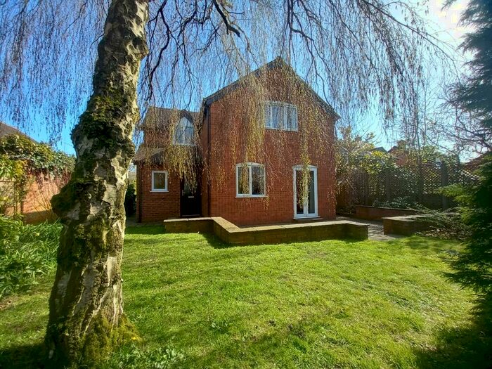 3 Bedroom Detached House For Sale In Yarpole, Herefordshire, HR6