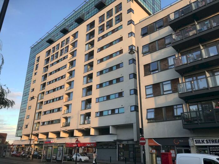 1 Bedroom Flat To Rent In Pinnacle House, Colman Parade, EN1