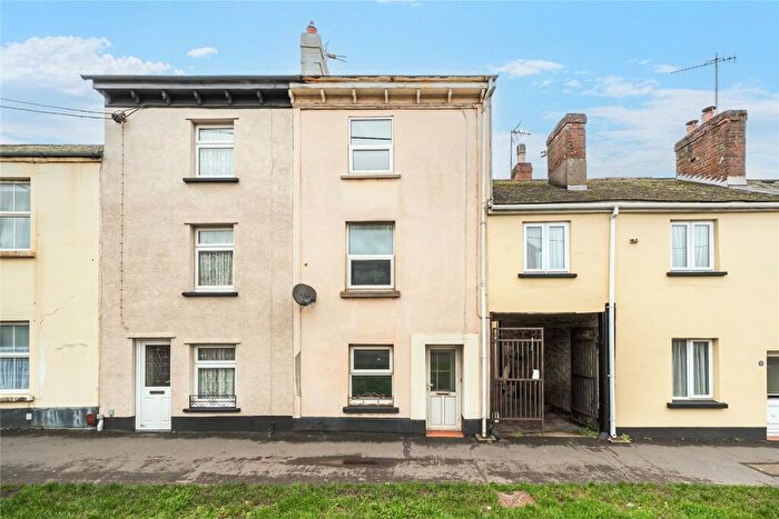 3 Bedroom Terraced House For Sale In East Street, Crediton, Devon, EX17
