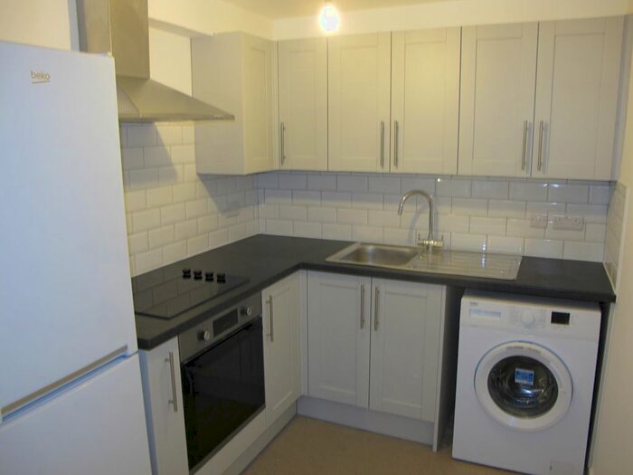 1 Bedroom Flat To Rent In High Street, Lewes, BN7