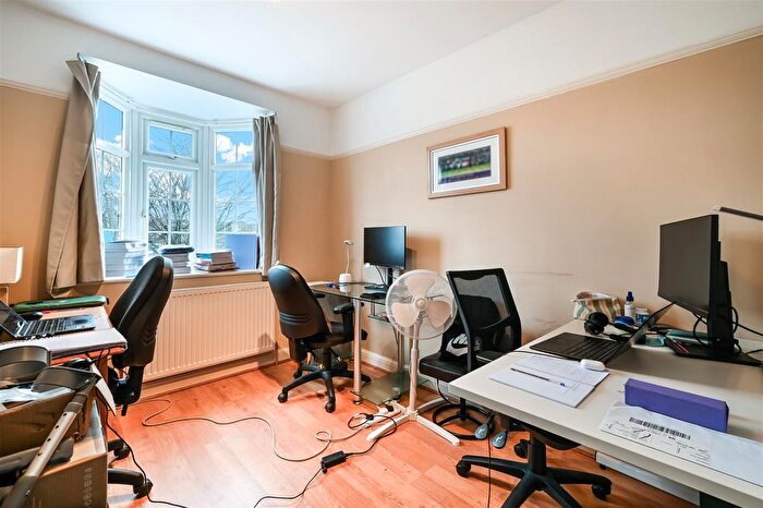 5 Bedroom Property To Rent In Buckleigh Avenue, London, SW20