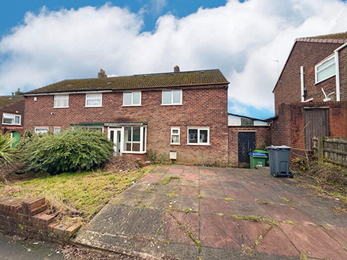 5 Bedroom Semi Detached House For Sale In Tower Road, Tividale, Oldbury, B69