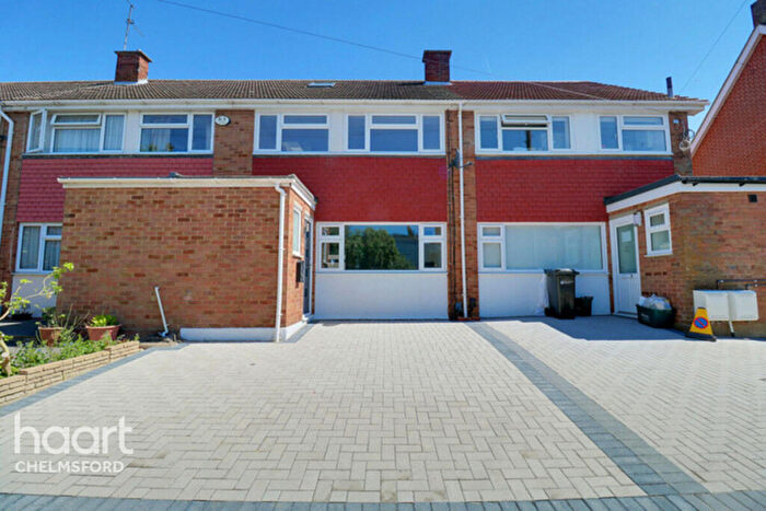 3 Bedroom Terraced House For Sale In St Johns Road, Chelmsford, CM2